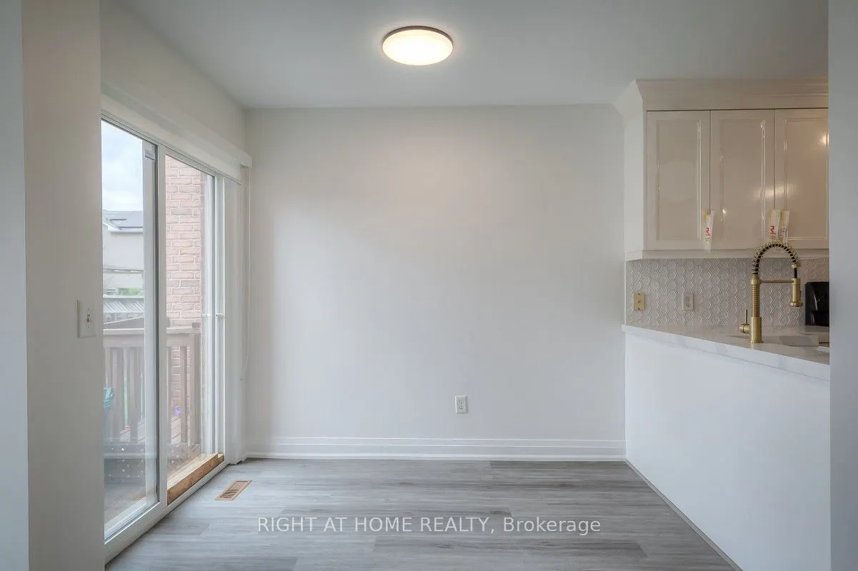 7401 Village Walk