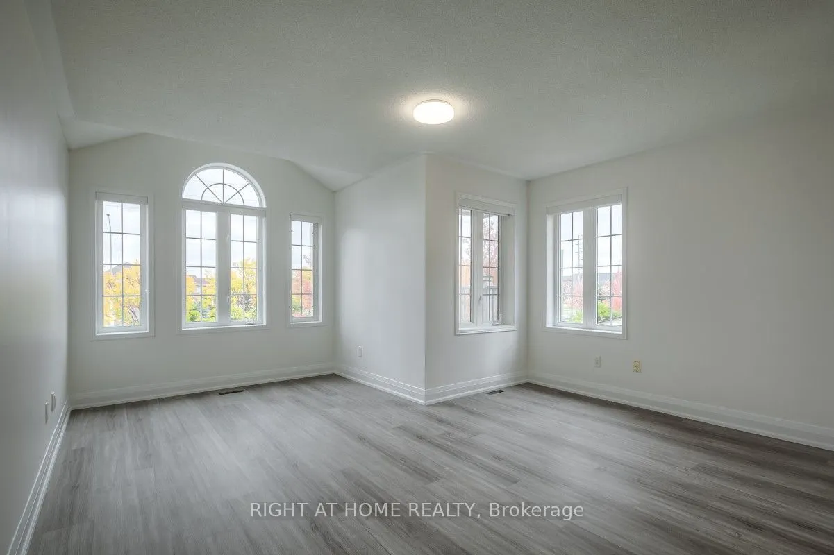 7401 Village Walk