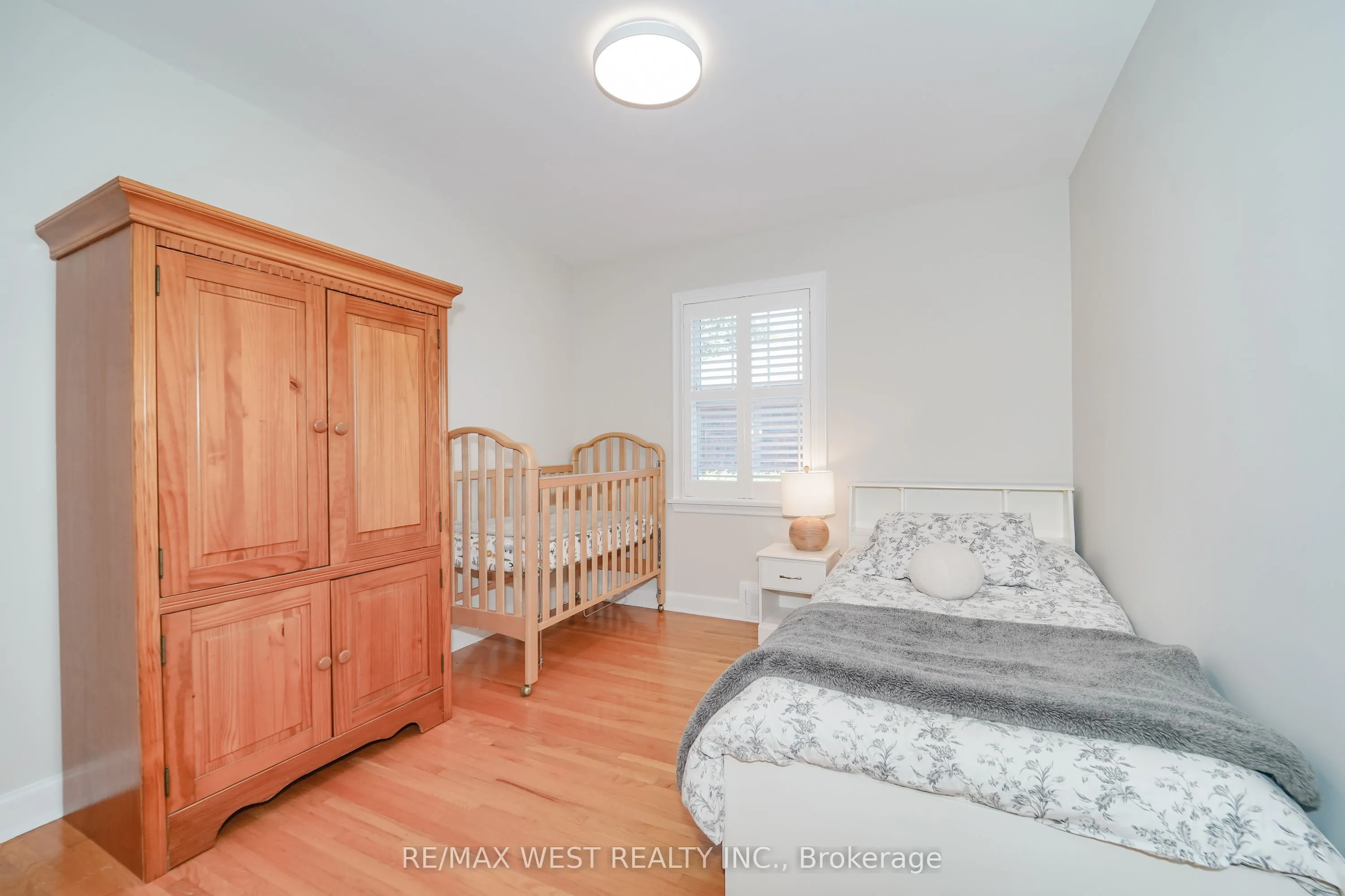 18 Nashland Avenue