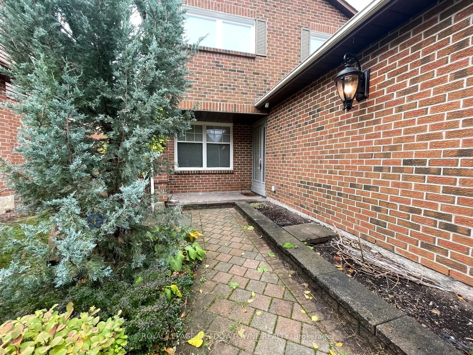 444 Vanier Drive