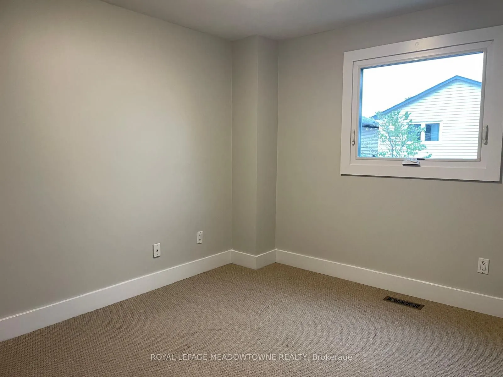 444 Vanier Drive