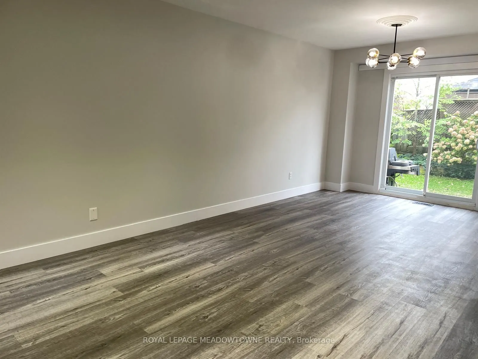 444 Vanier Drive