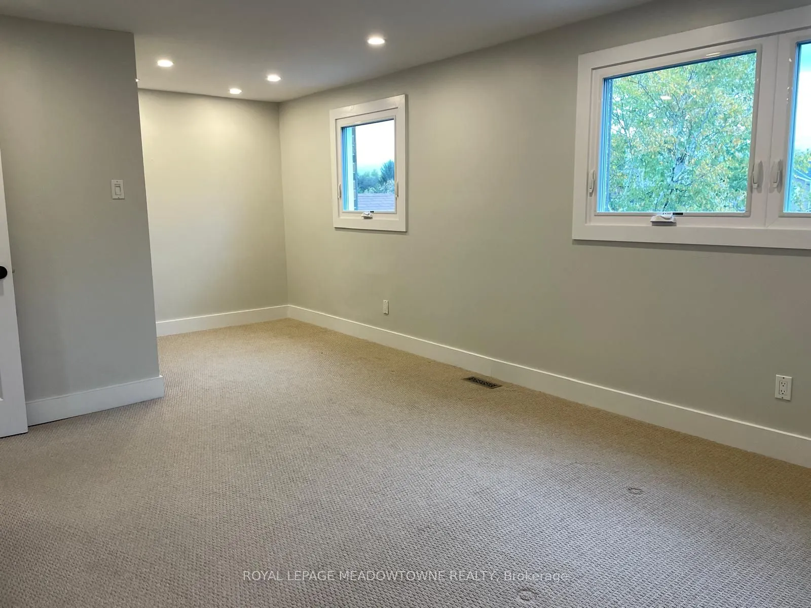 444 Vanier Drive