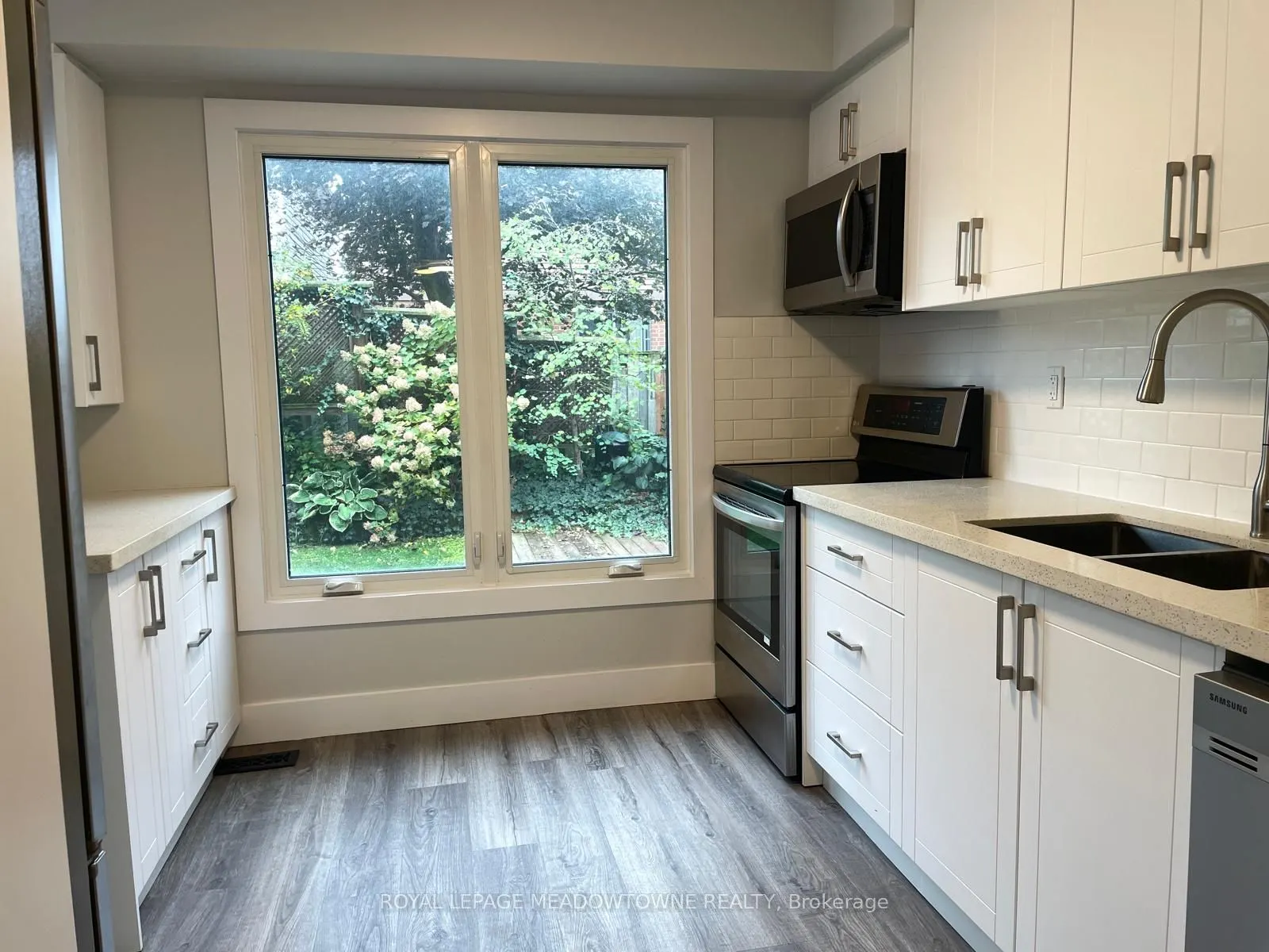 444 Vanier Drive