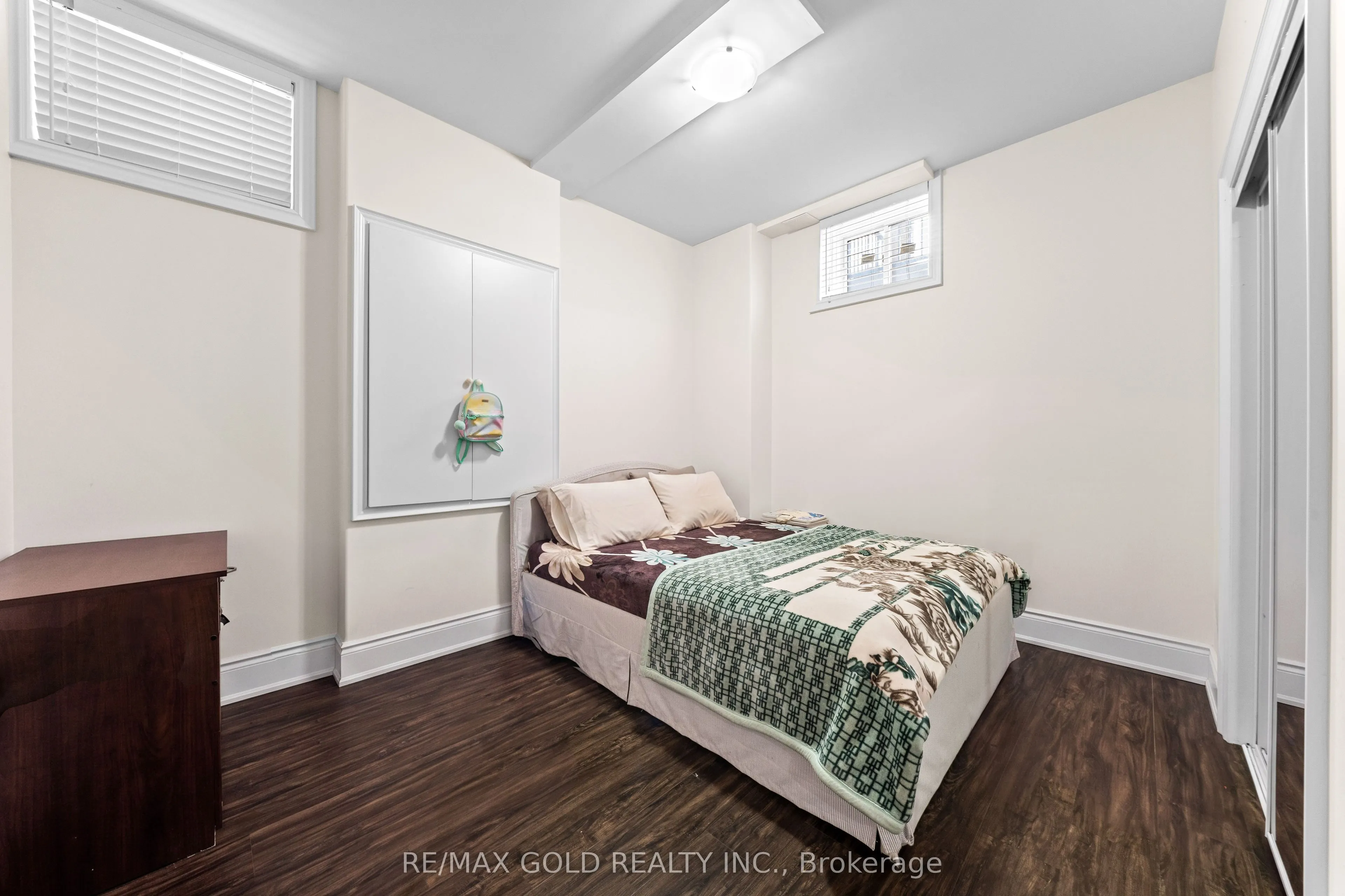 54 Gordon  Randle Drive