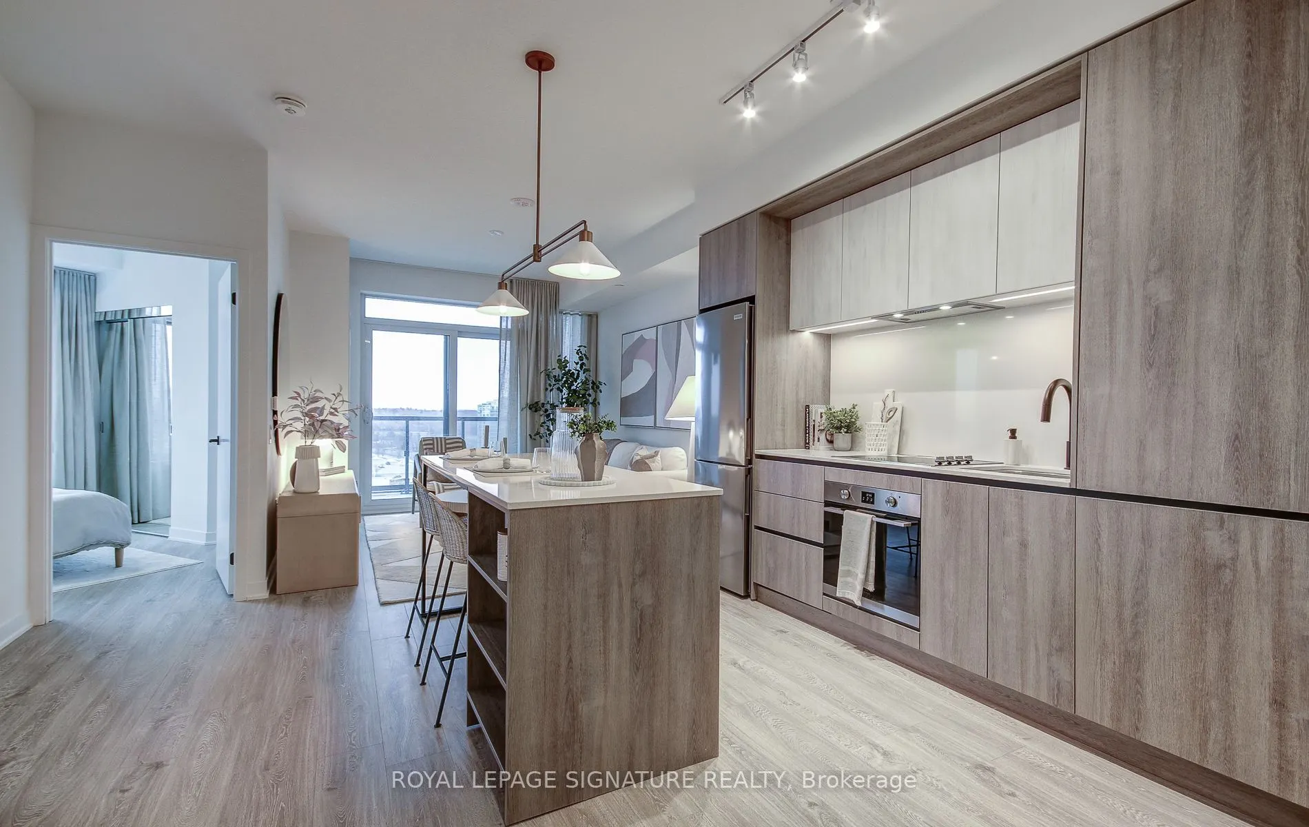 2495 Eglinton Avenue W #1206