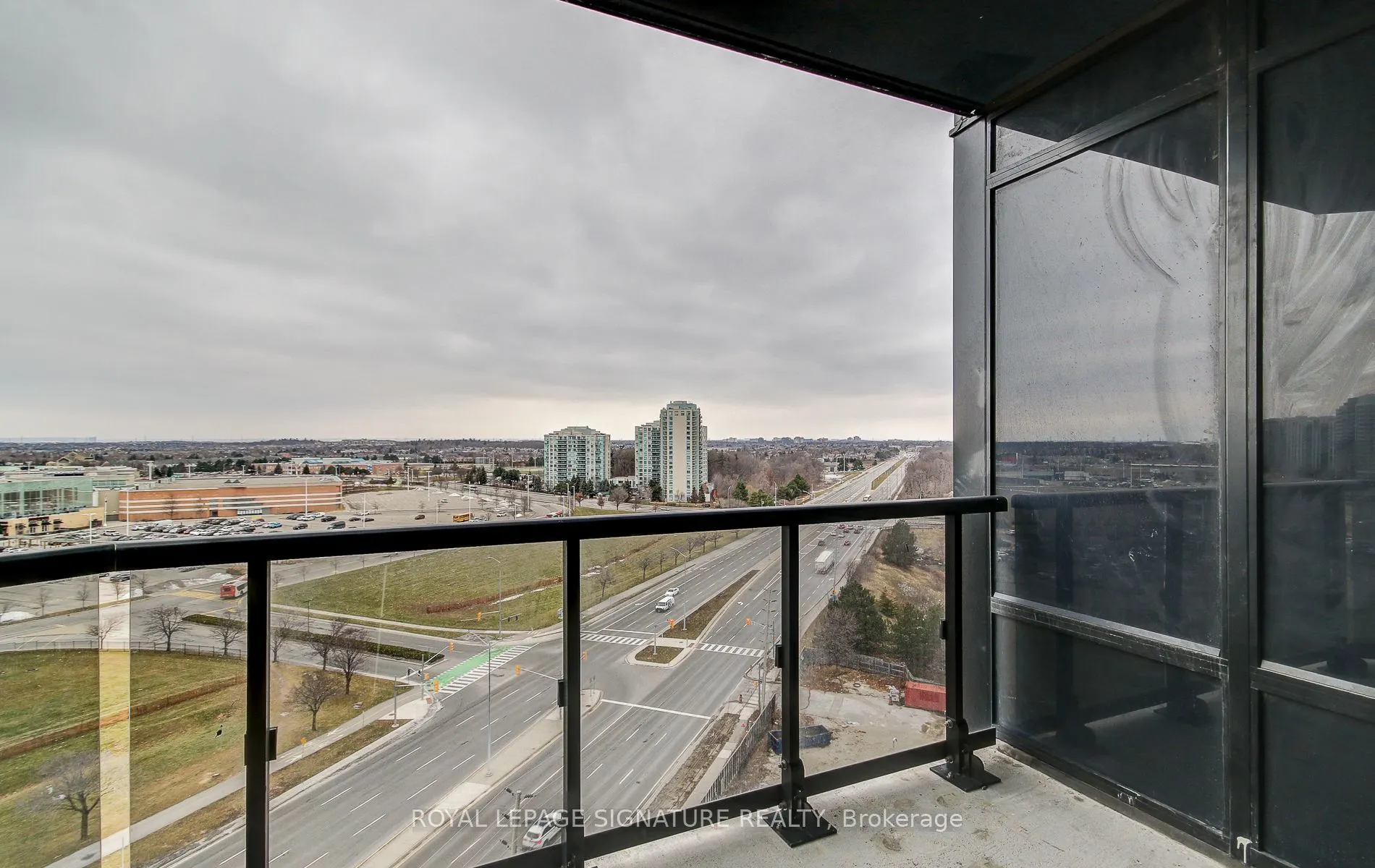 2495 Eglinton Avenue W #1206