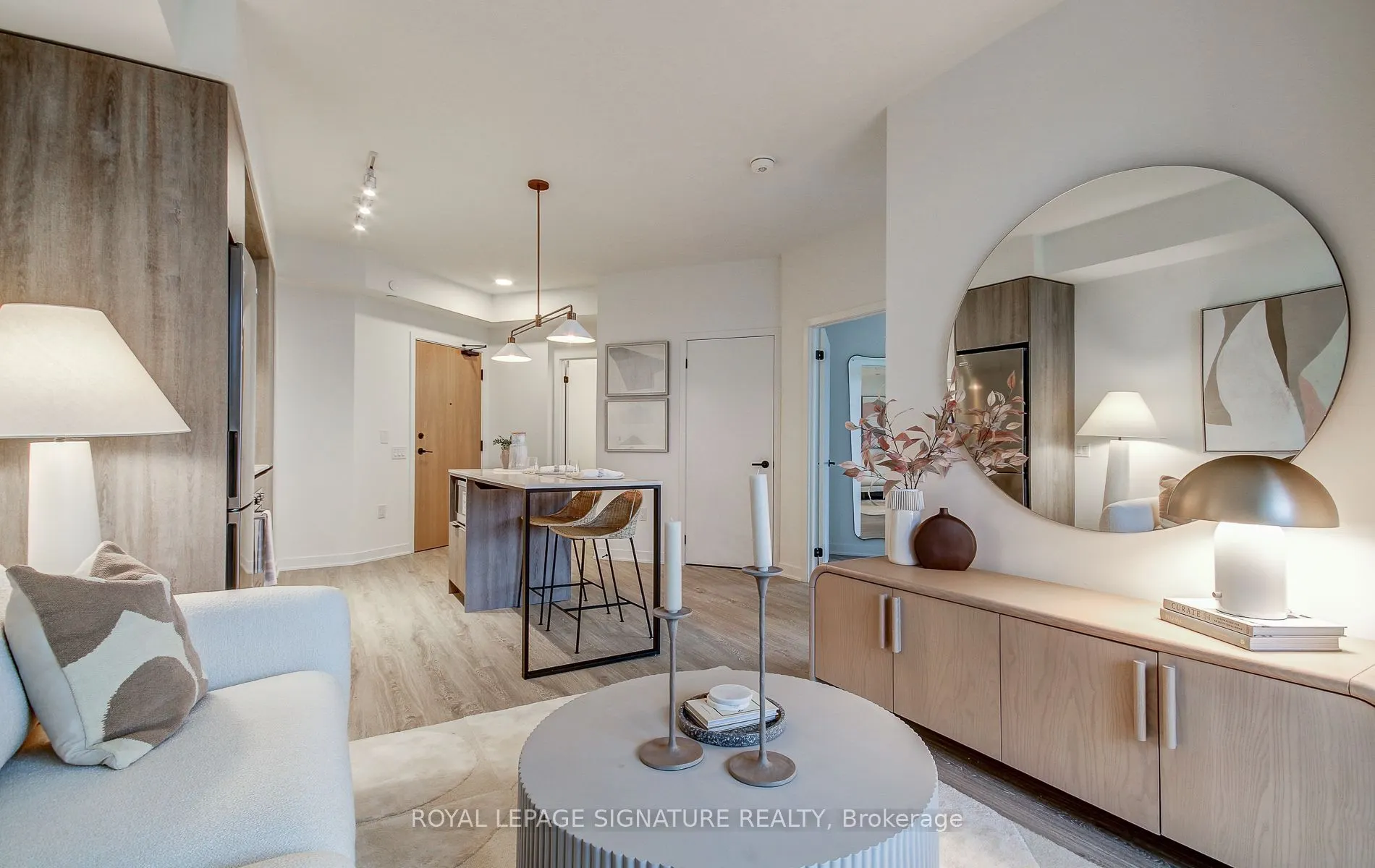 2495 Eglinton Avenue W #1206