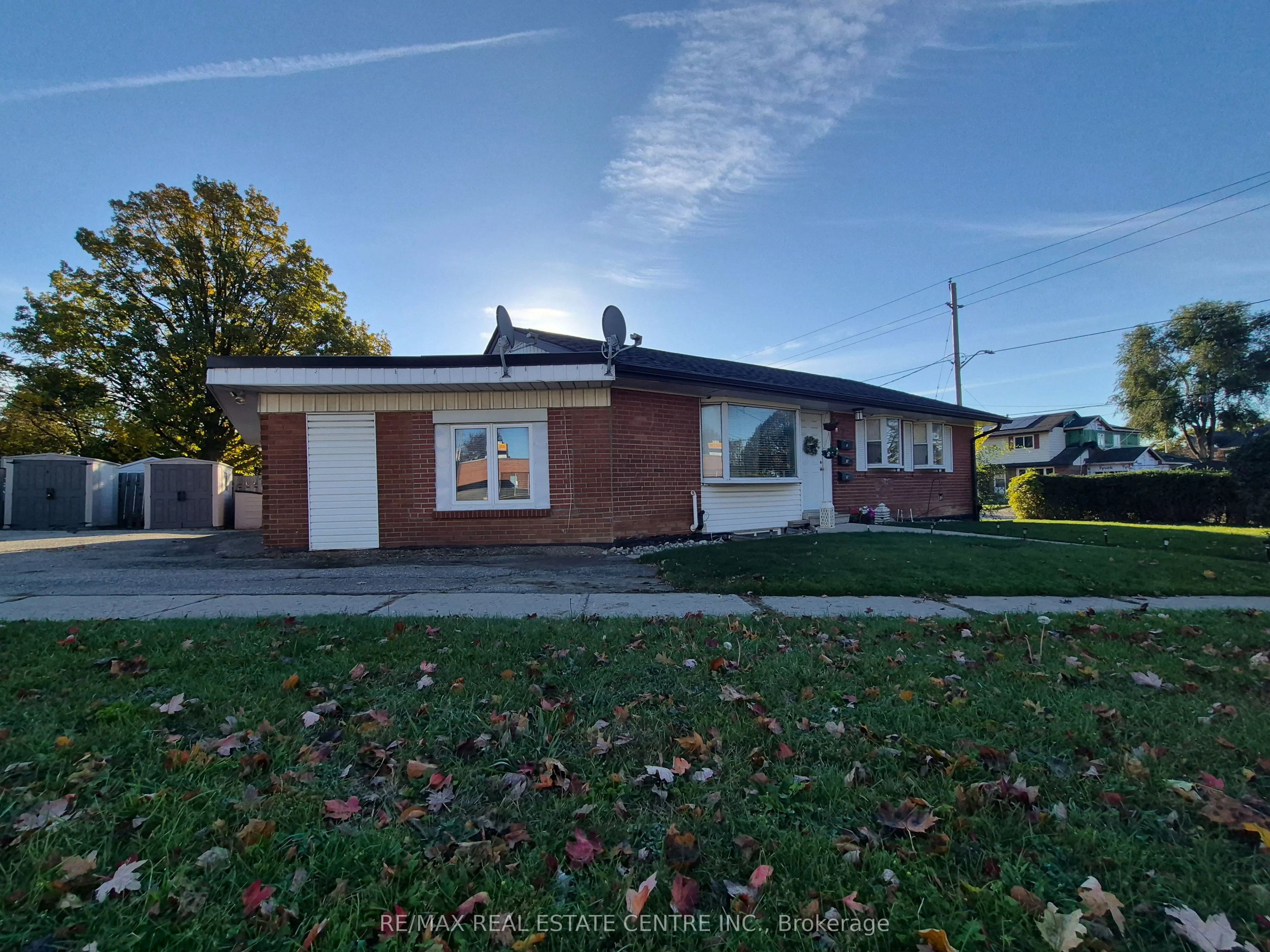 7 Rexway Drive