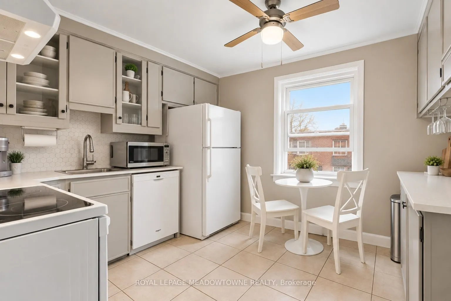 1351 Lakeshore Road #15