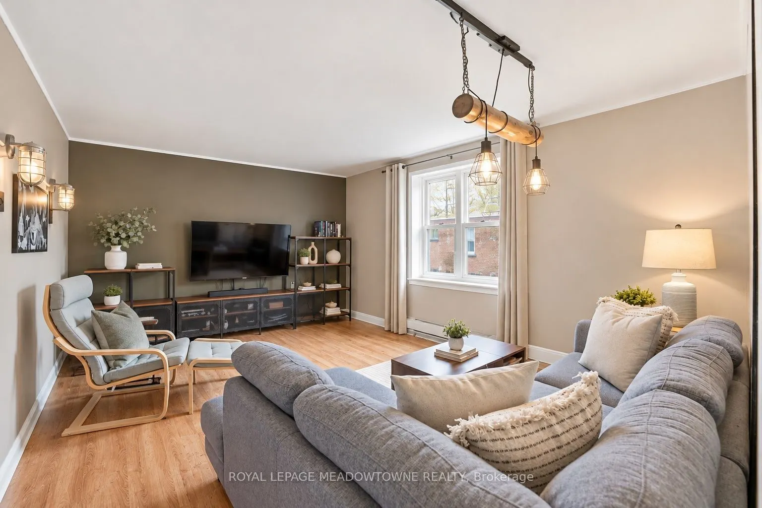 1351 Lakeshore Road #15