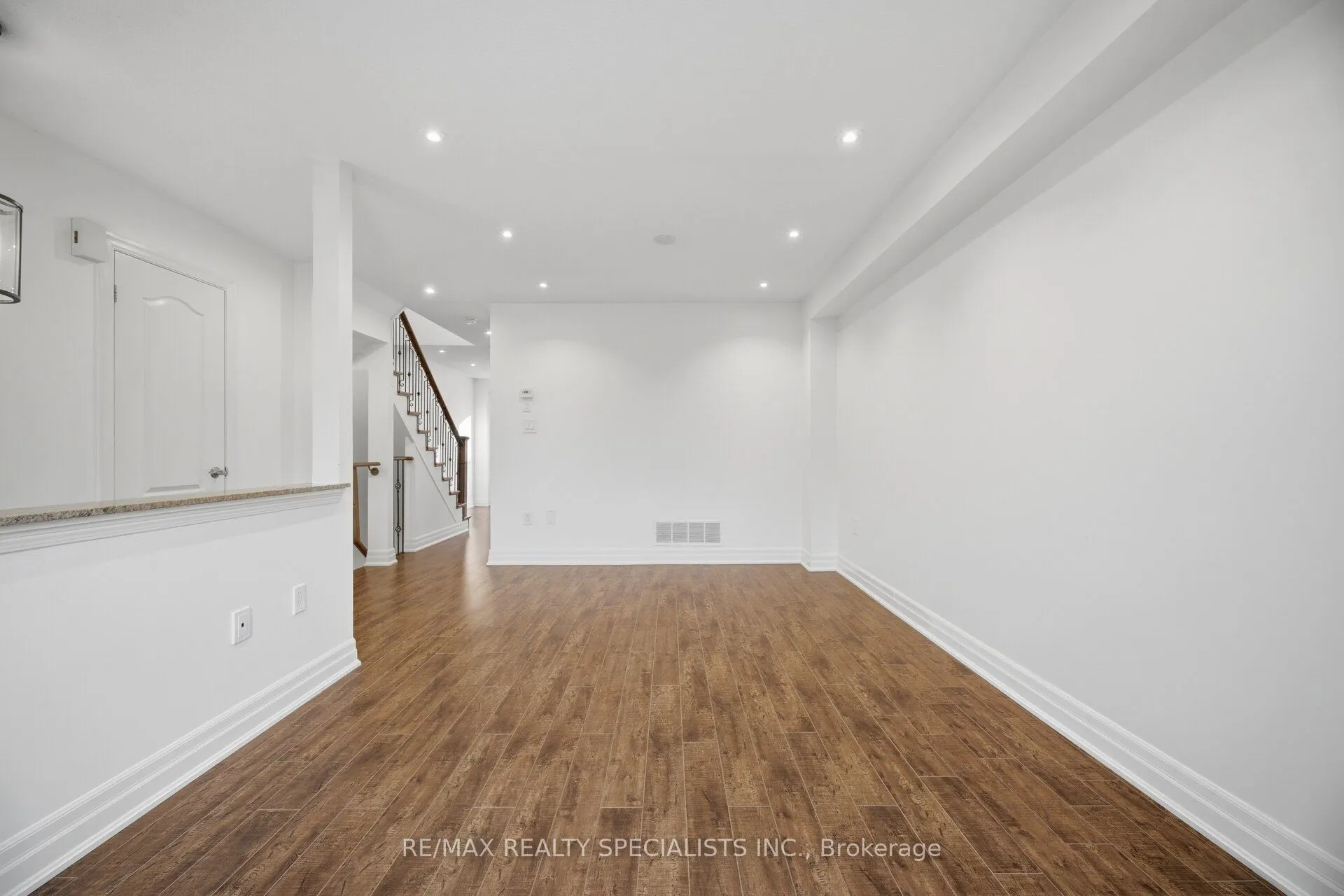 5530 GLEN ERIN Drive #42