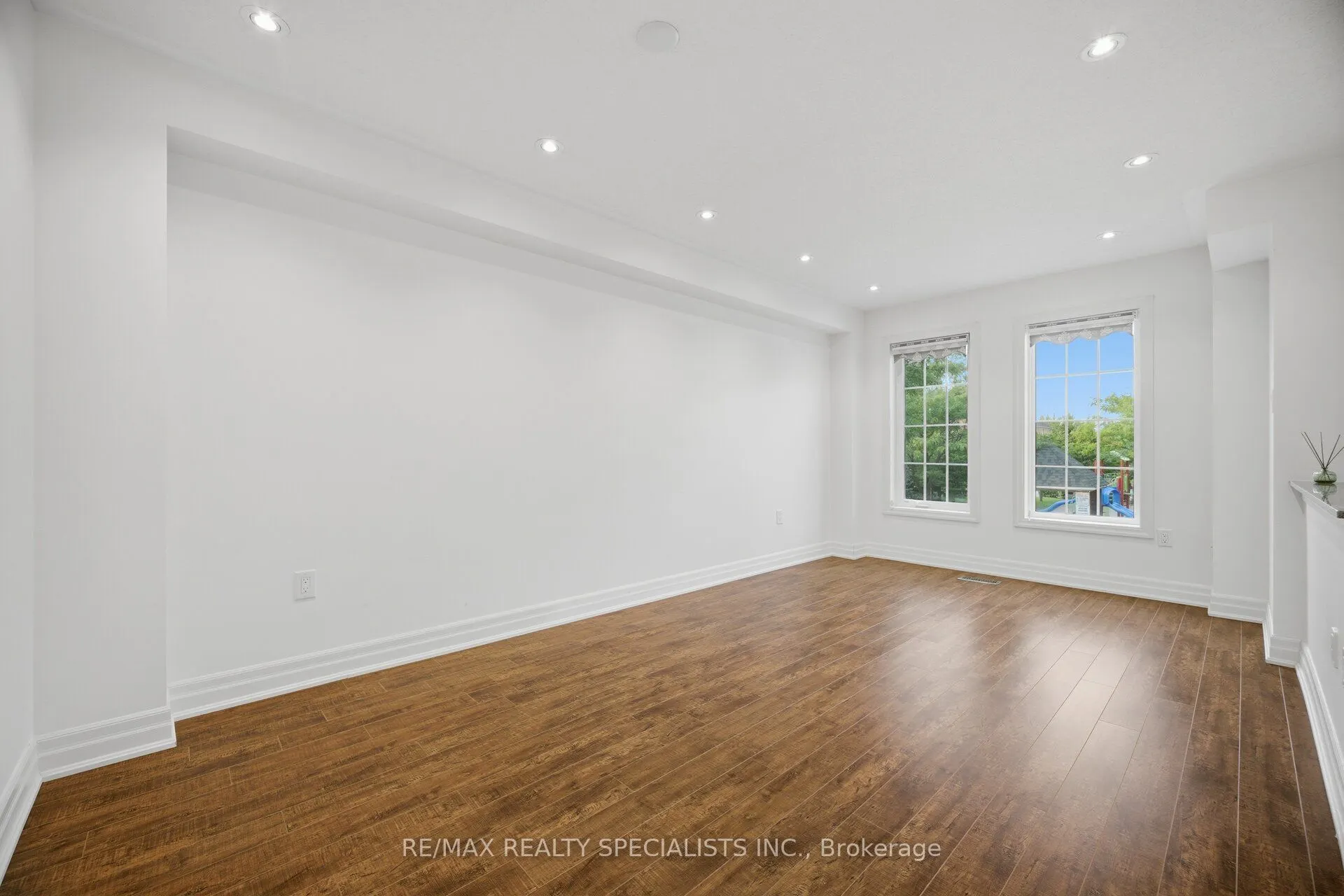 5530 GLEN ERIN Drive #42
