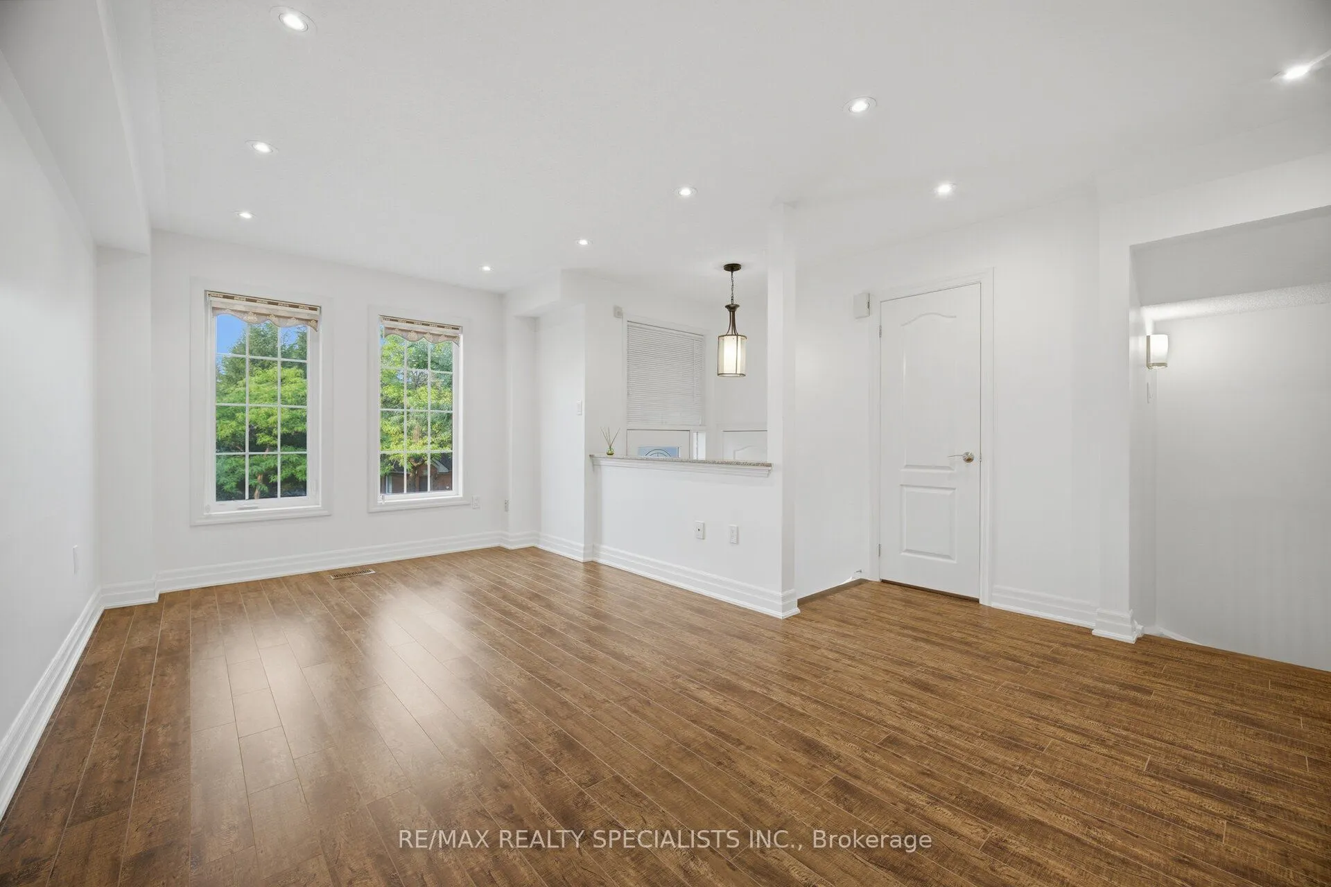 5530 GLEN ERIN Drive #42