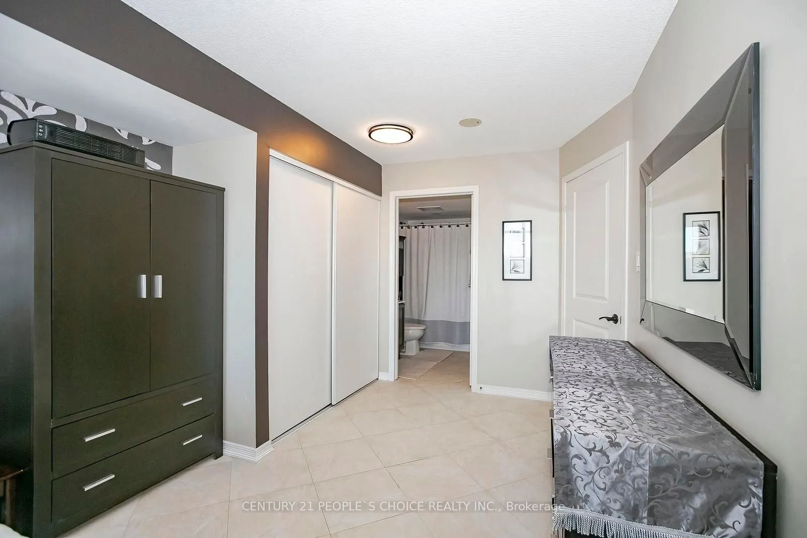 9 George Street #1512