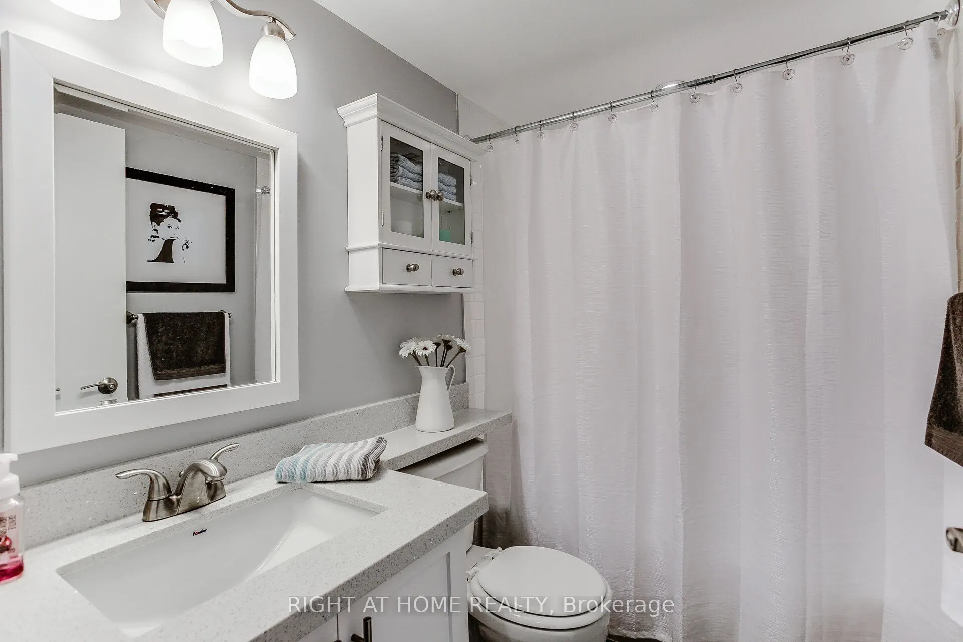 300 Manitoba Street #426