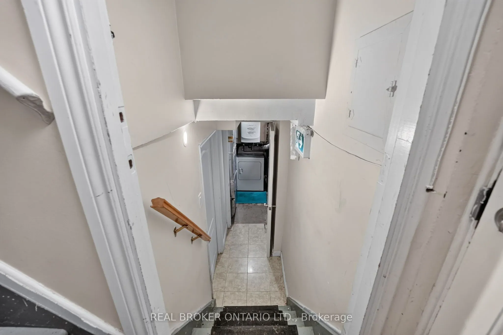 27 Vange Crescent