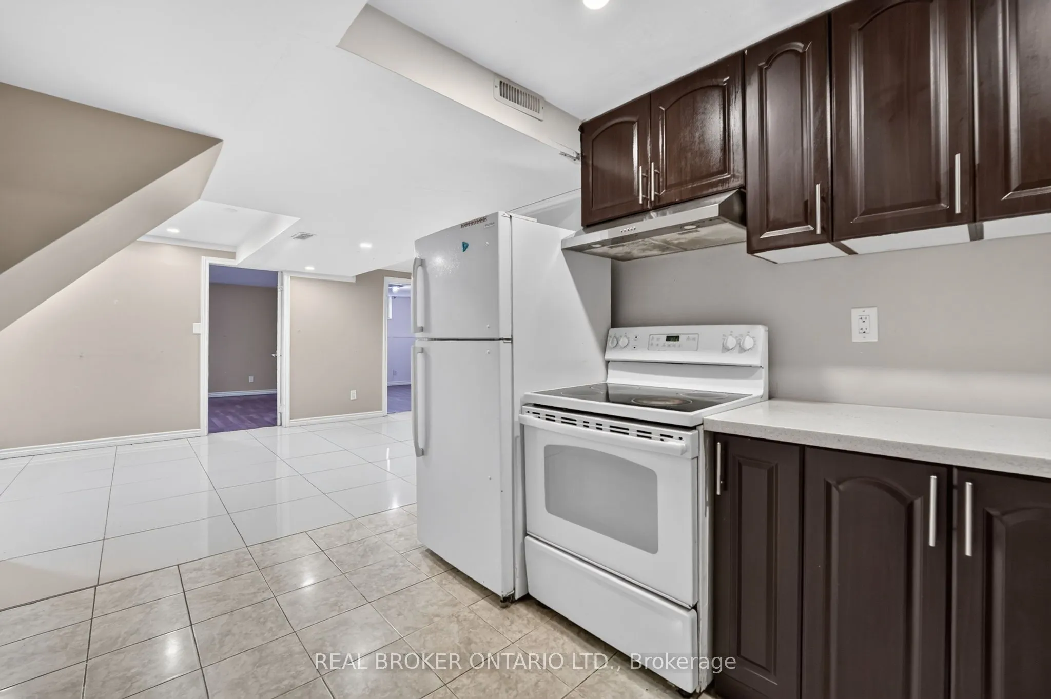 27 Vange Crescent