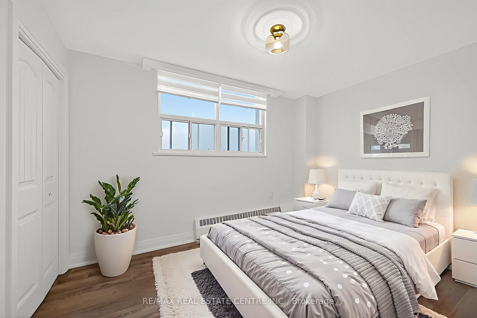 212 Kerr Street #702