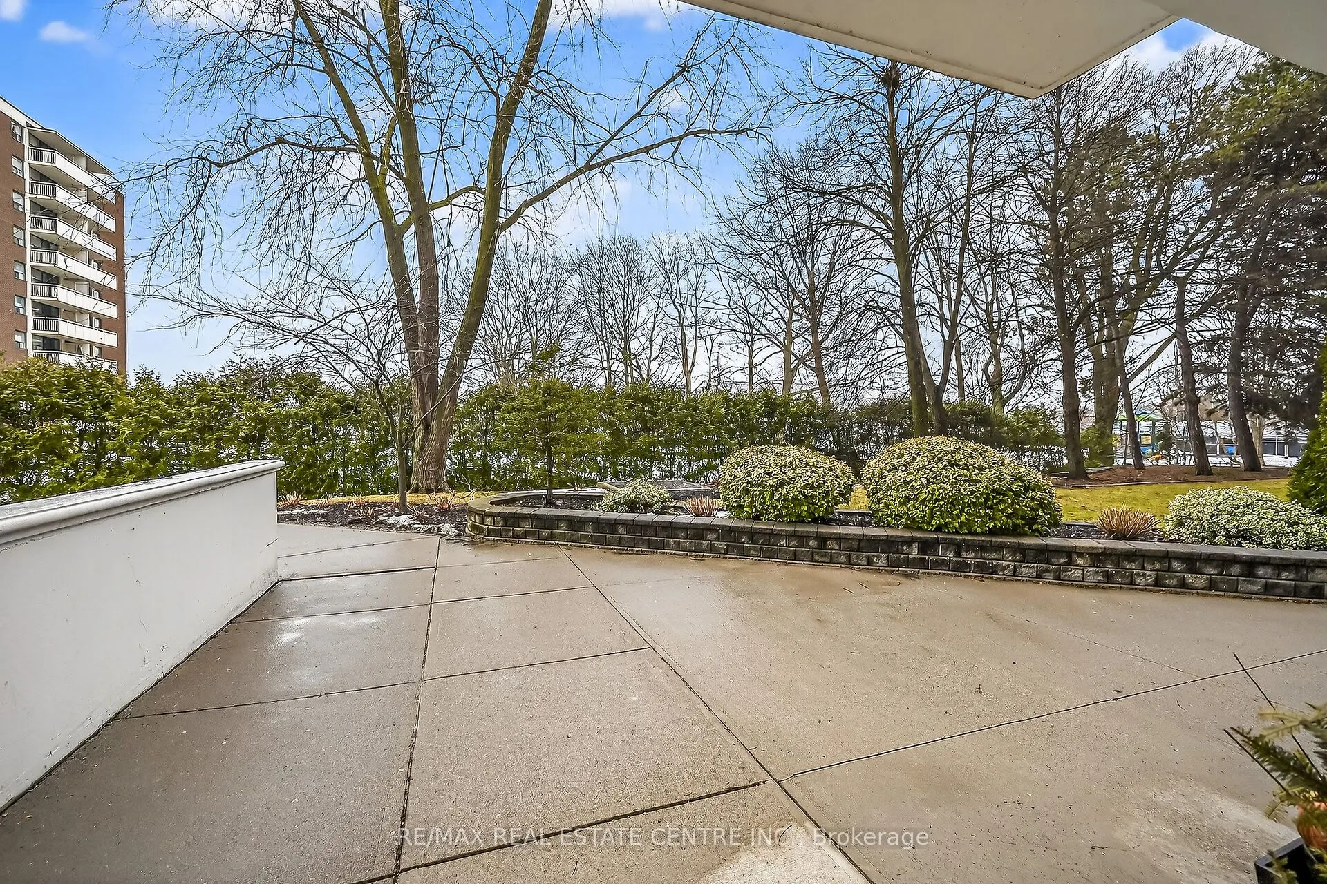 212 Kerr Street #702