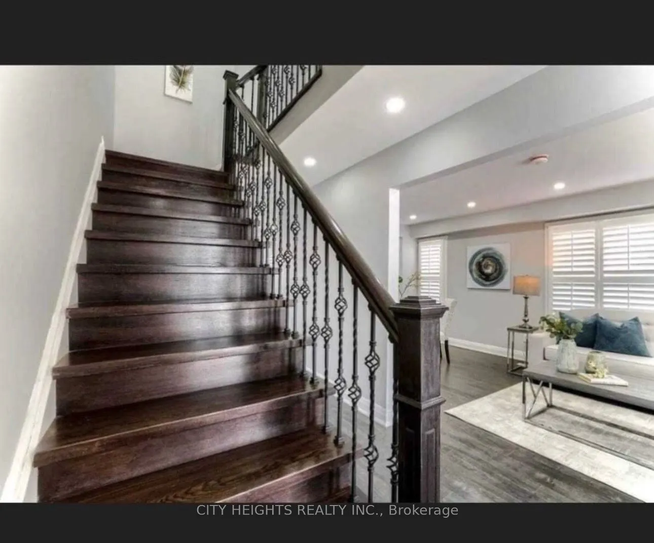 62 Aurora Place