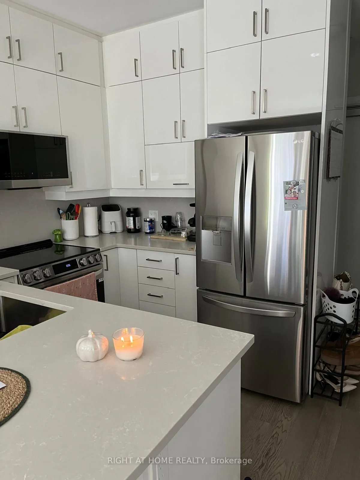 470 Gordon Krantz Avenue #205