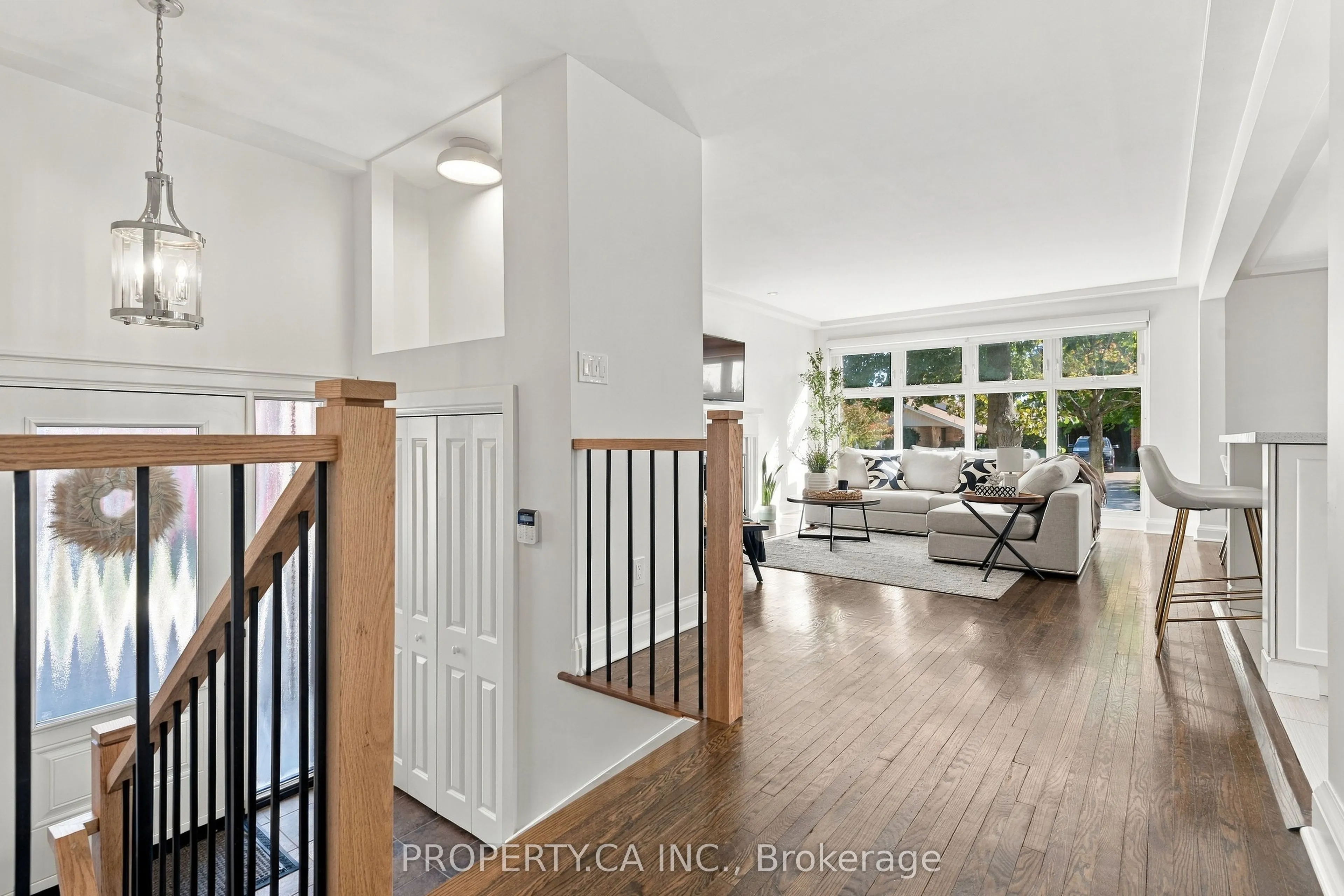 67 Rossburn Drive