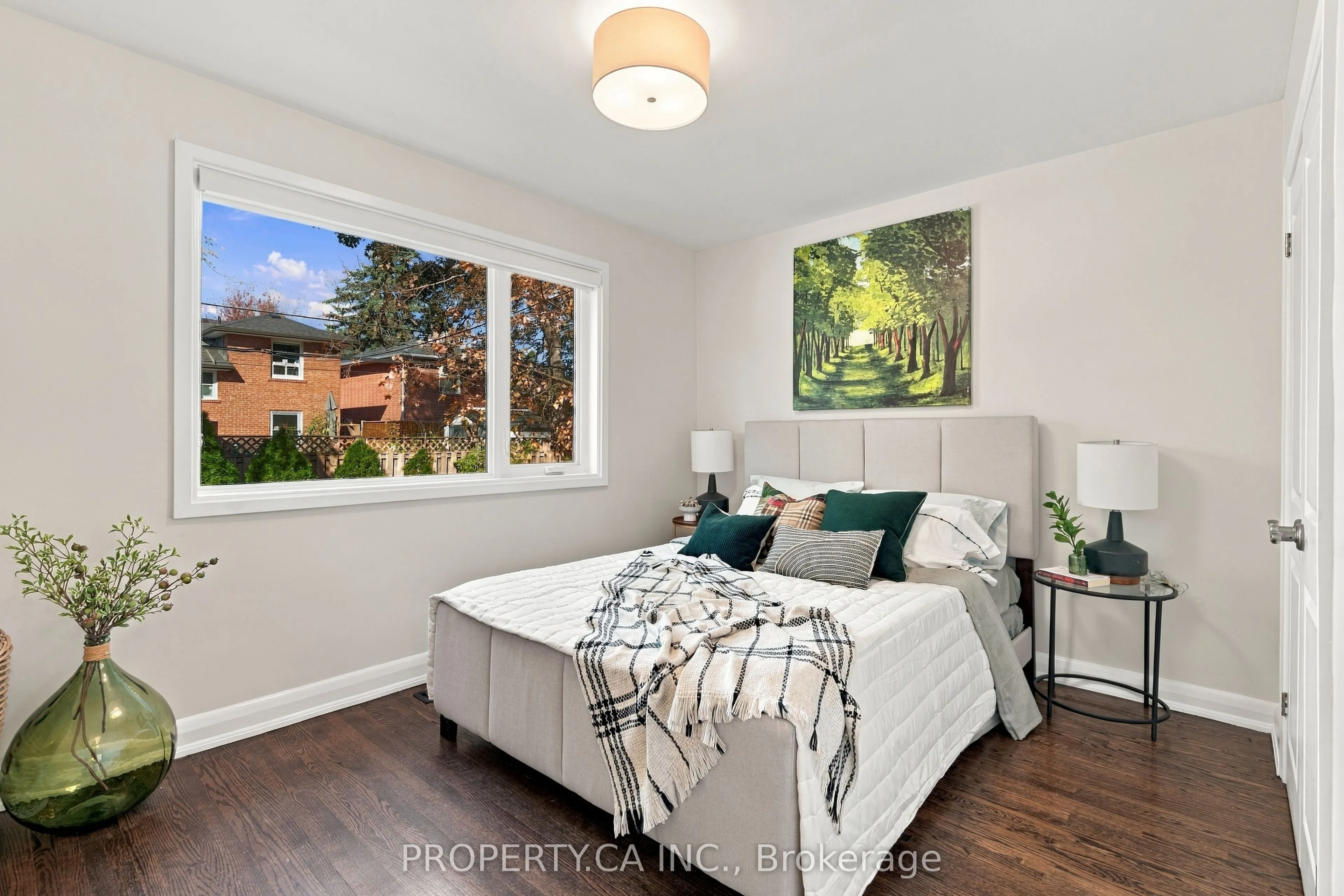 67 Rossburn Drive