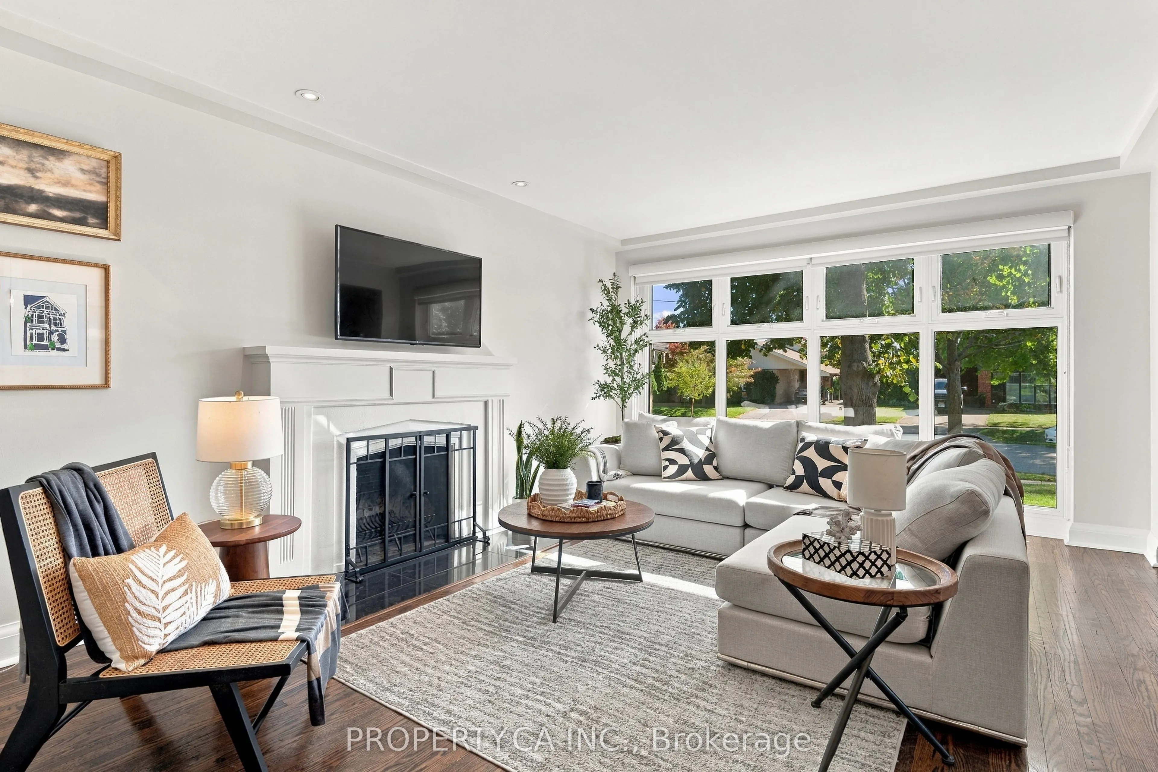 67 Rossburn Drive