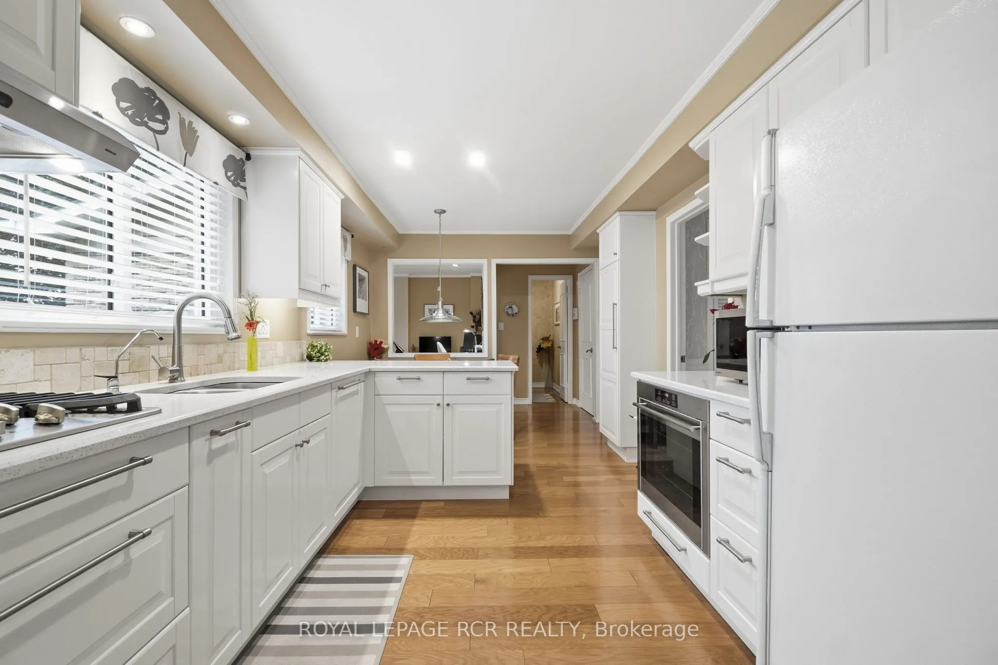 62 Wright Crescent