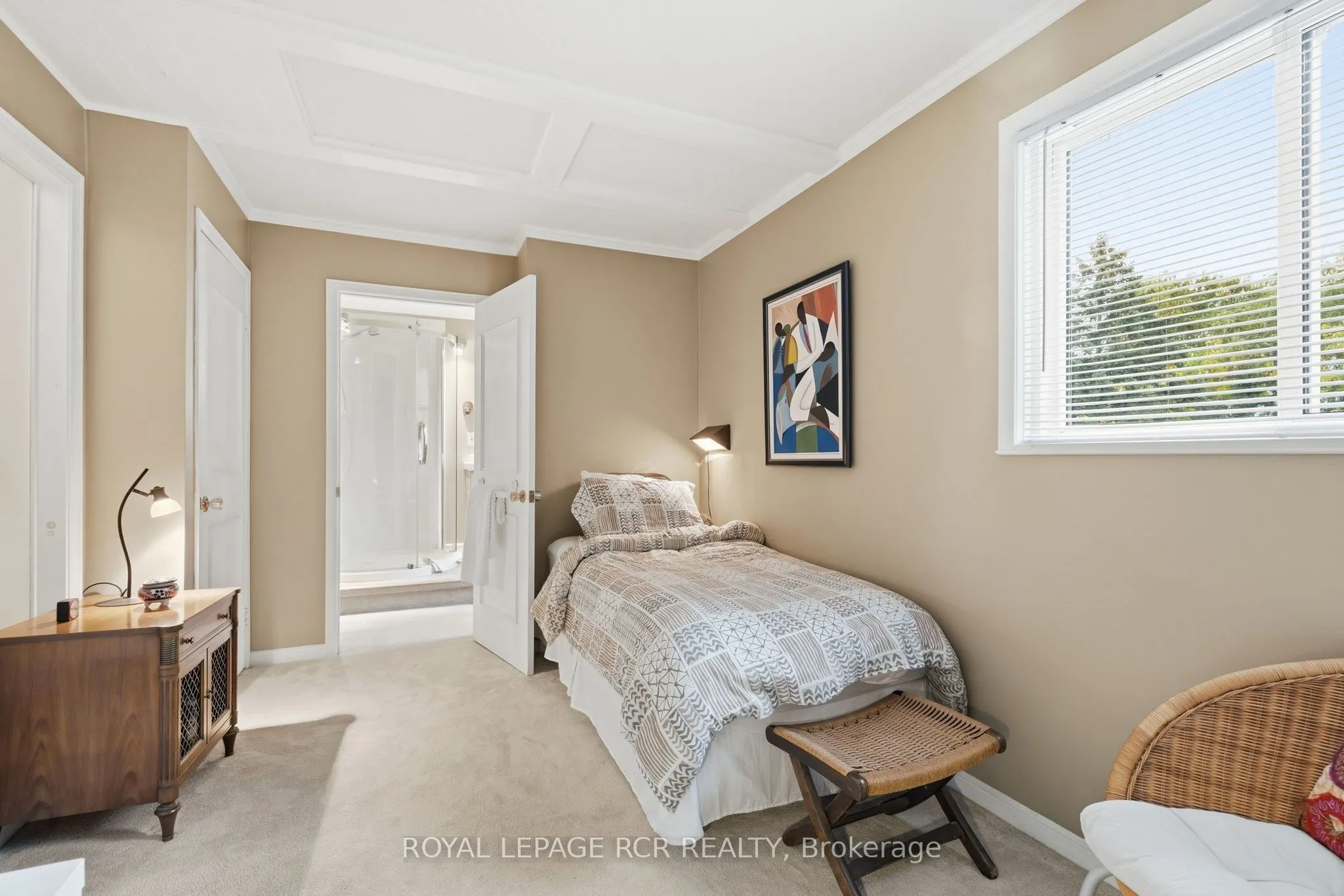 62 Wright Crescent