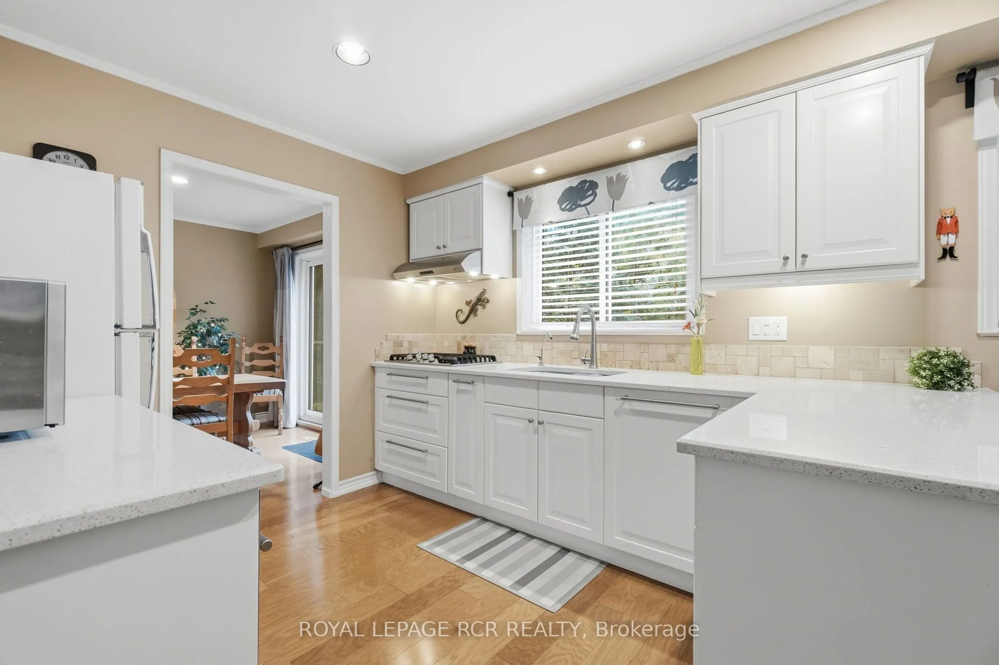 62 Wright Crescent
