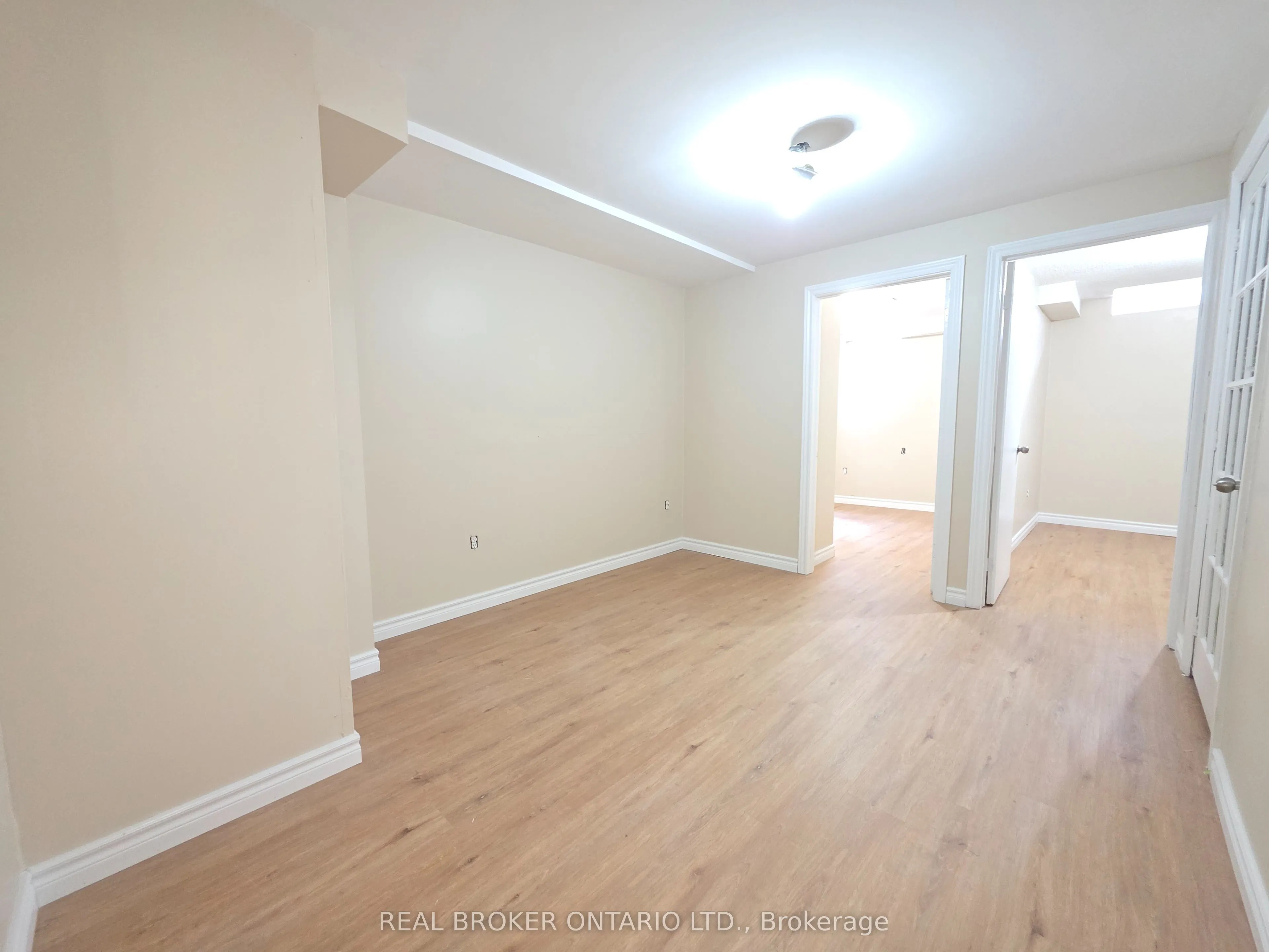 922 Ledbury Crescent #BASEMENT