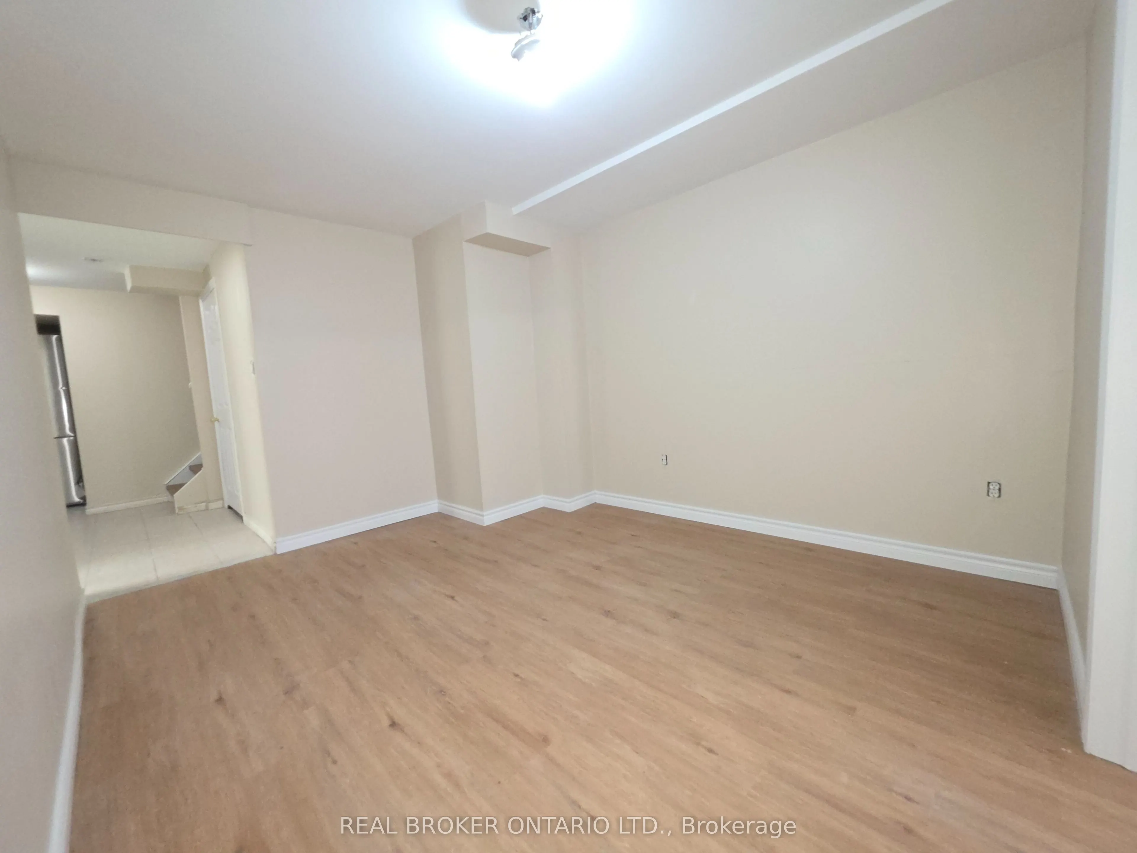 922 Ledbury Crescent #BASEMENT