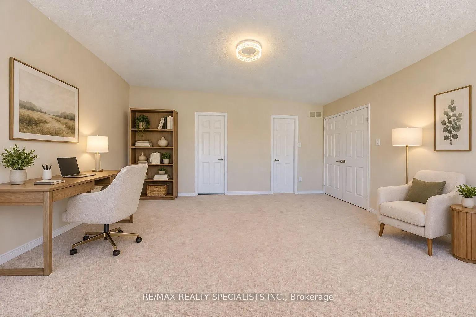 102 Sunforest Drive