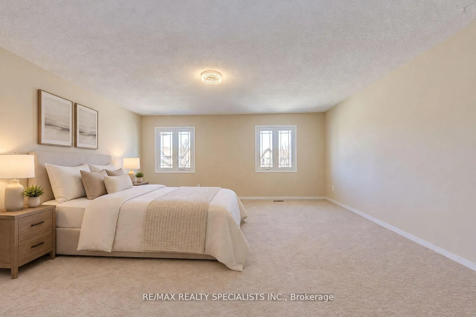 102 Sunforest Drive