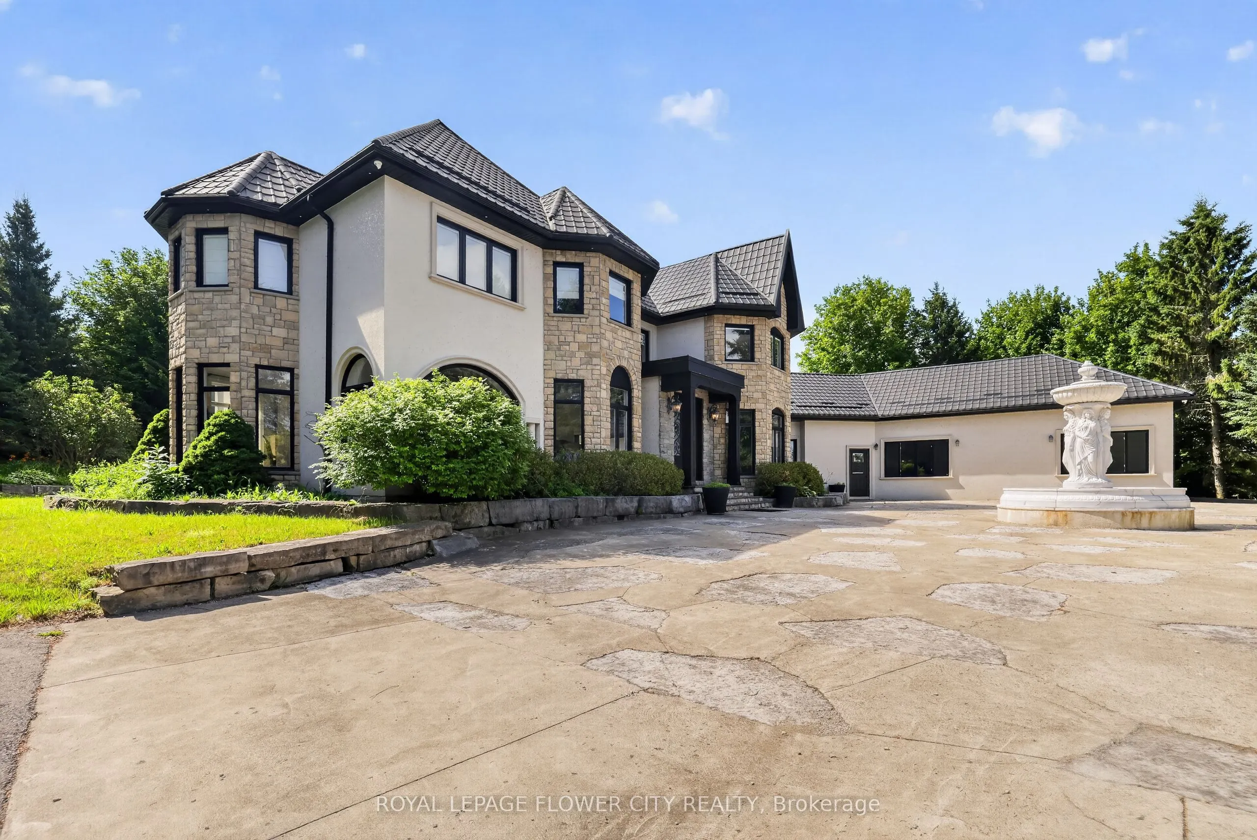 1 Flaherty Lane