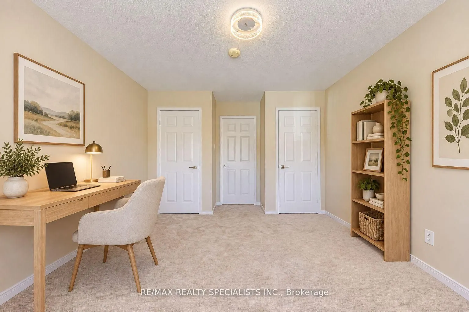 102 Sunforest Drive