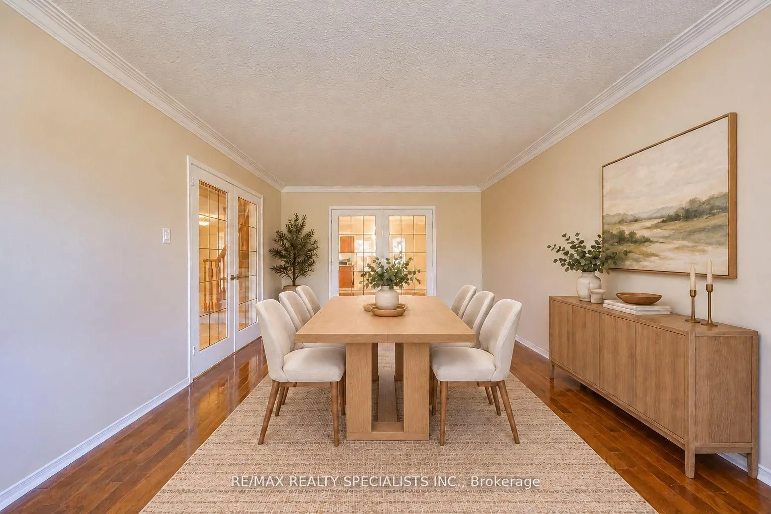 102 Sunforest Drive