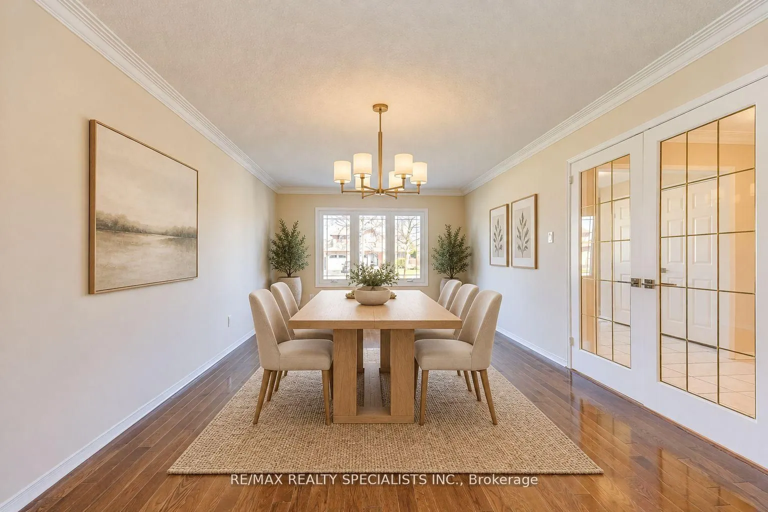 102 Sunforest Drive