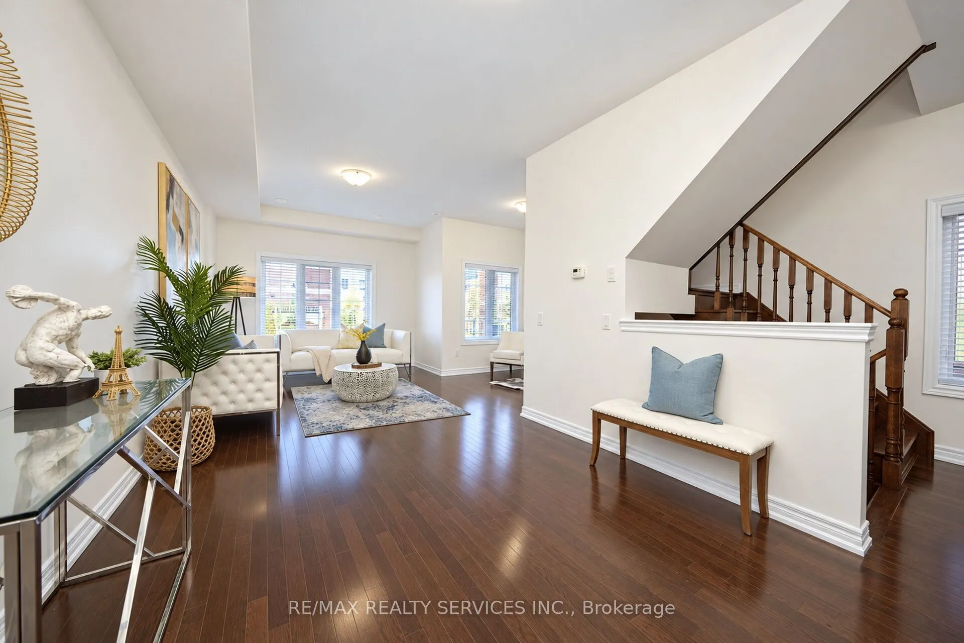 12 Cedarland Road #111