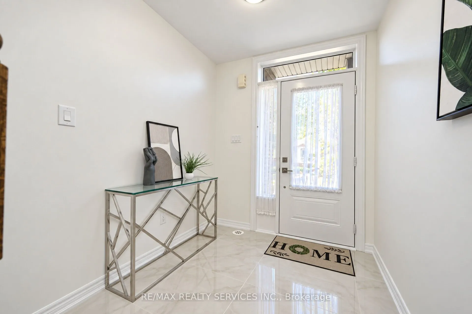 12 Cedarland Road #111