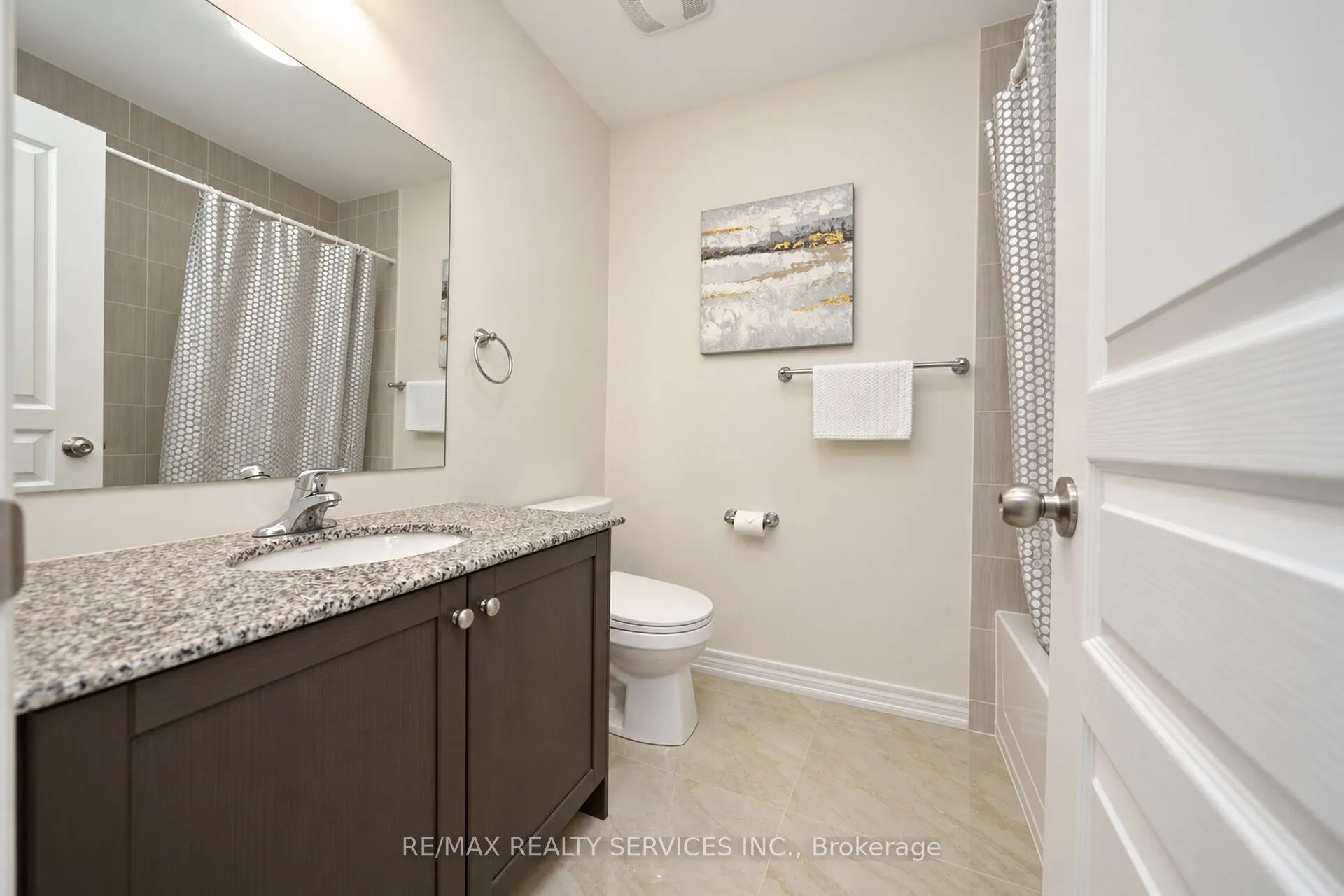 12 Cedarland Road #111