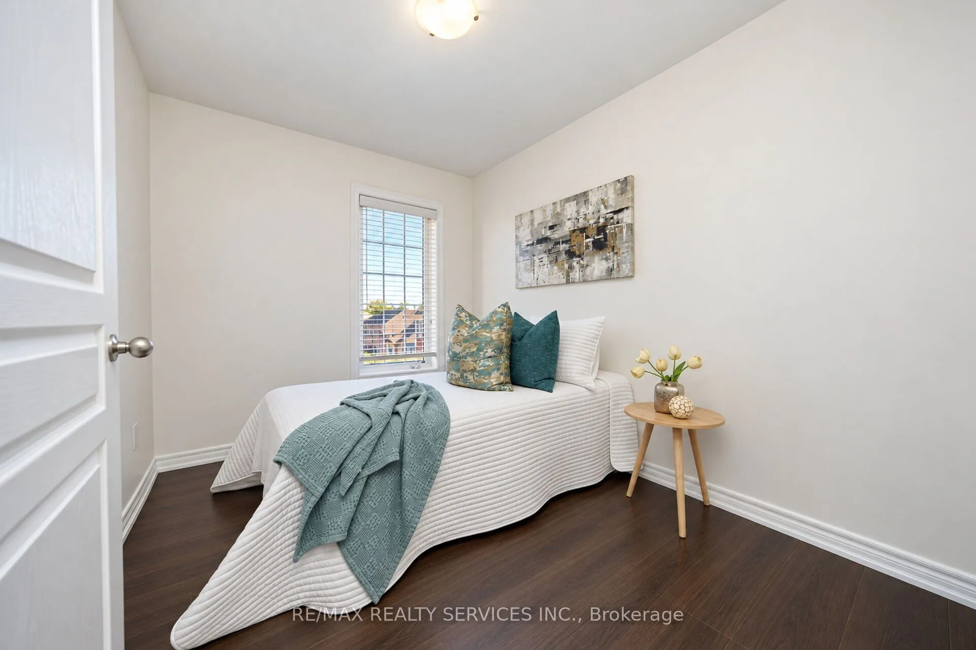 12 Cedarland Road #111
