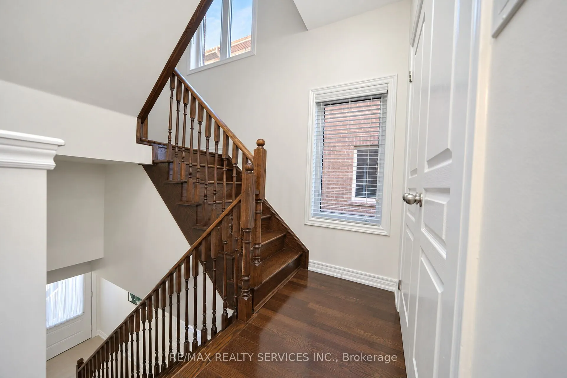 12 Cedarland Road #111