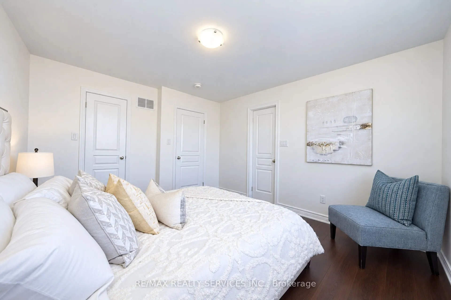 12 Cedarland Road #111
