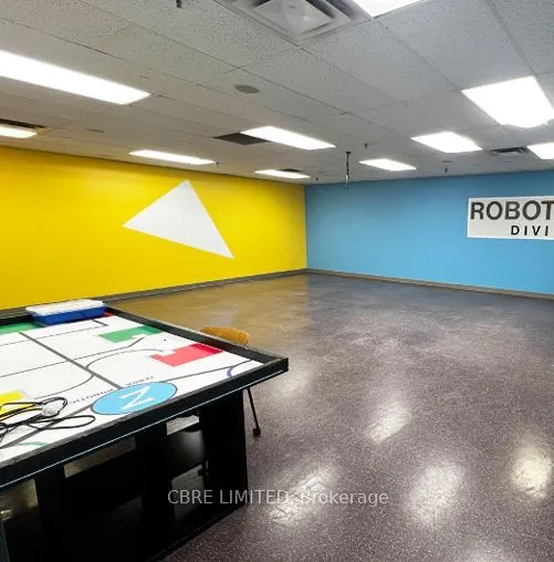 55 Woodbine Downs #2nd Floor