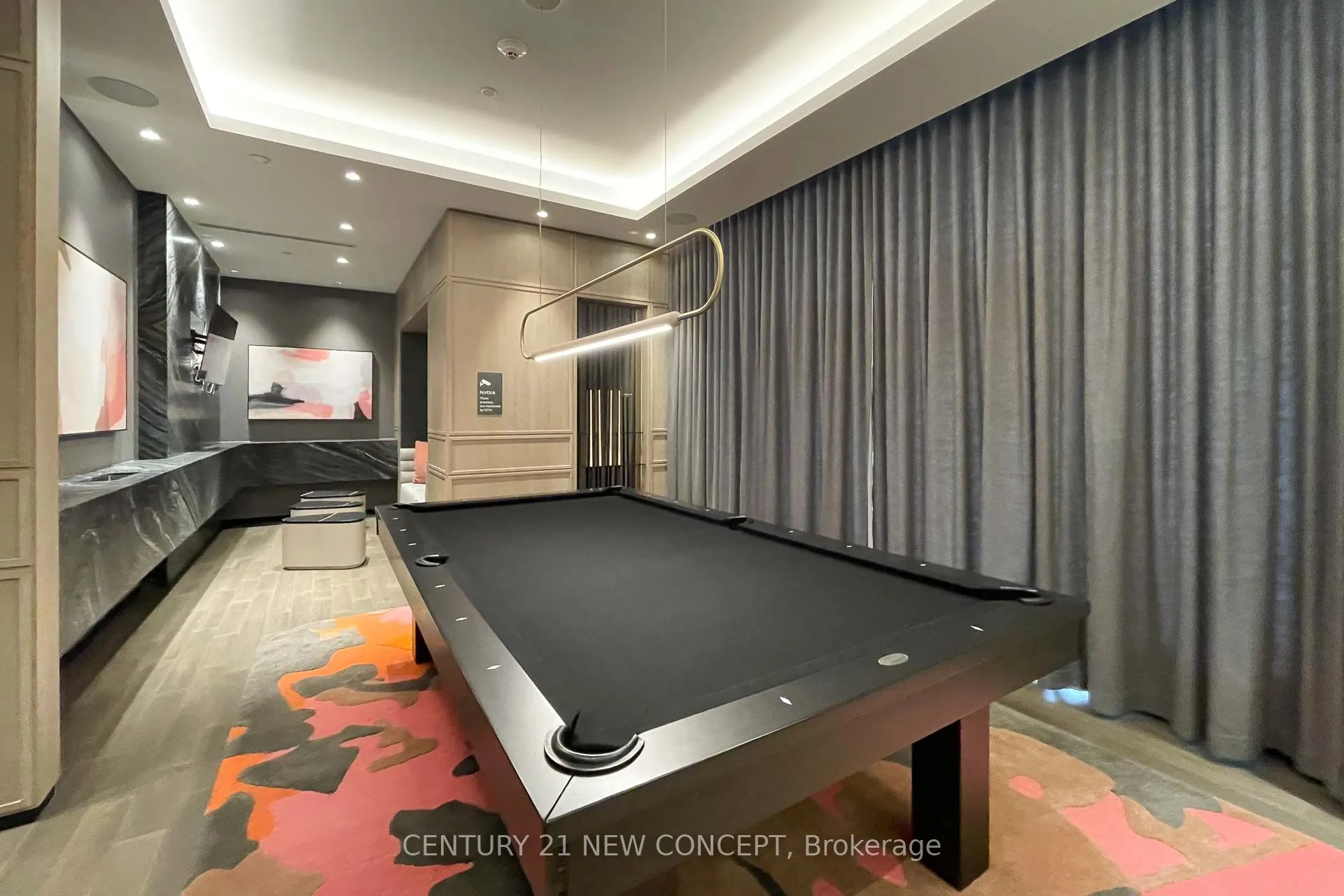 5 Mabelle Avenue #4228