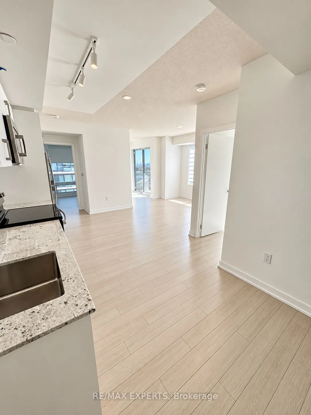 4010 Eglinton Avenue W #1508