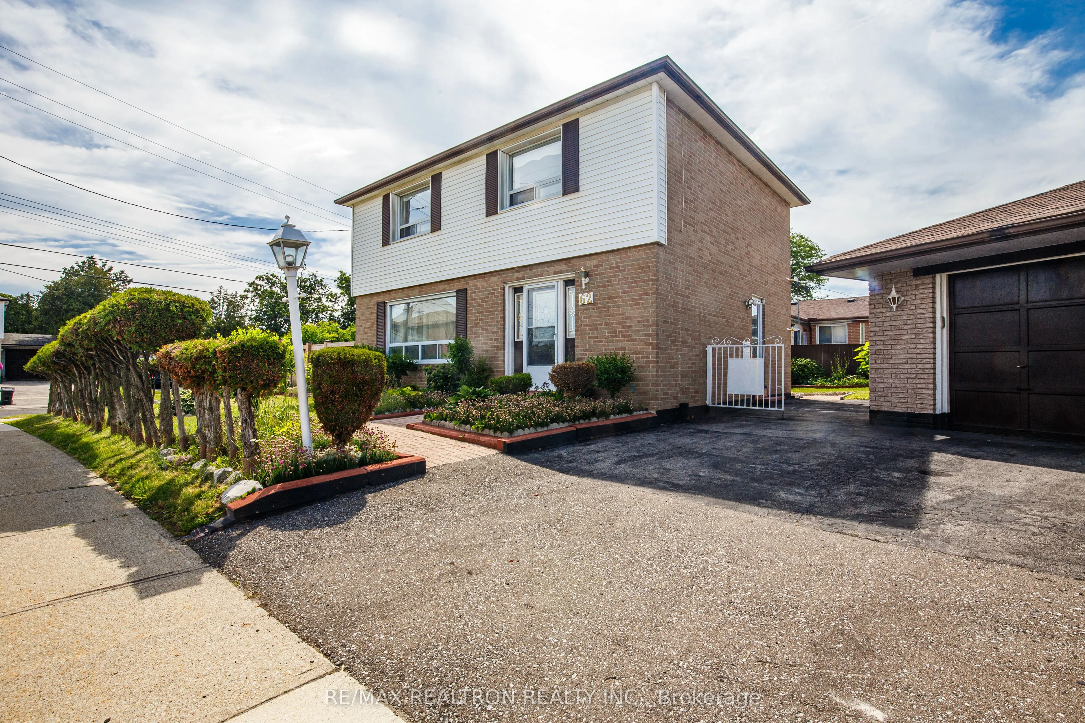 62 Hullmar Drive